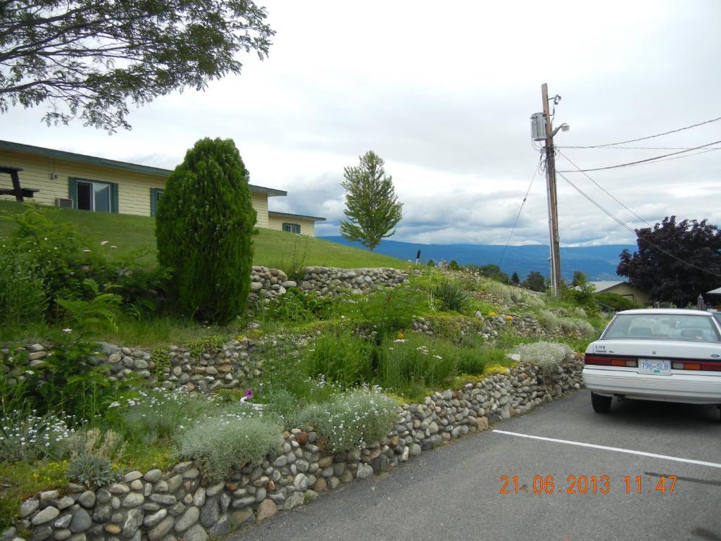 Pleasant View Motel 서머랜드 외부 사진